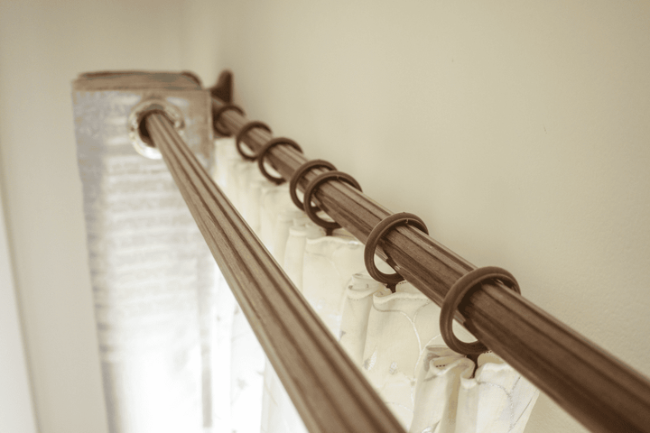 How to Install Curtain Poles Without Drilling (Beginner-Friendly Guide)