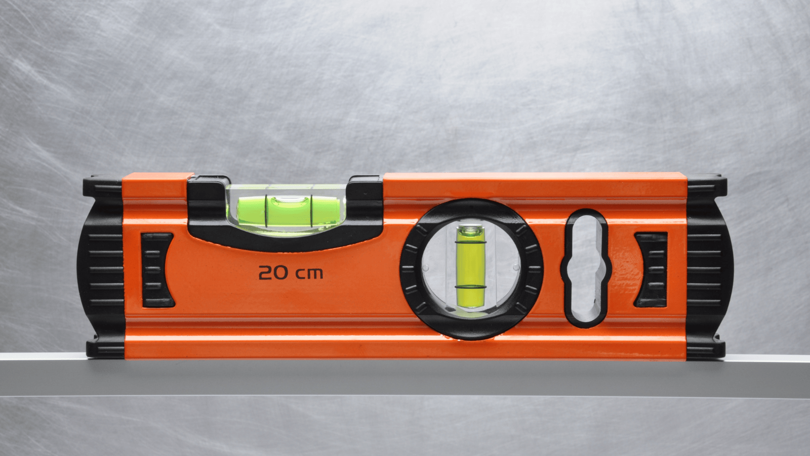 How to Use a Spirit Level Properly (Beginner’s DIY Guide)