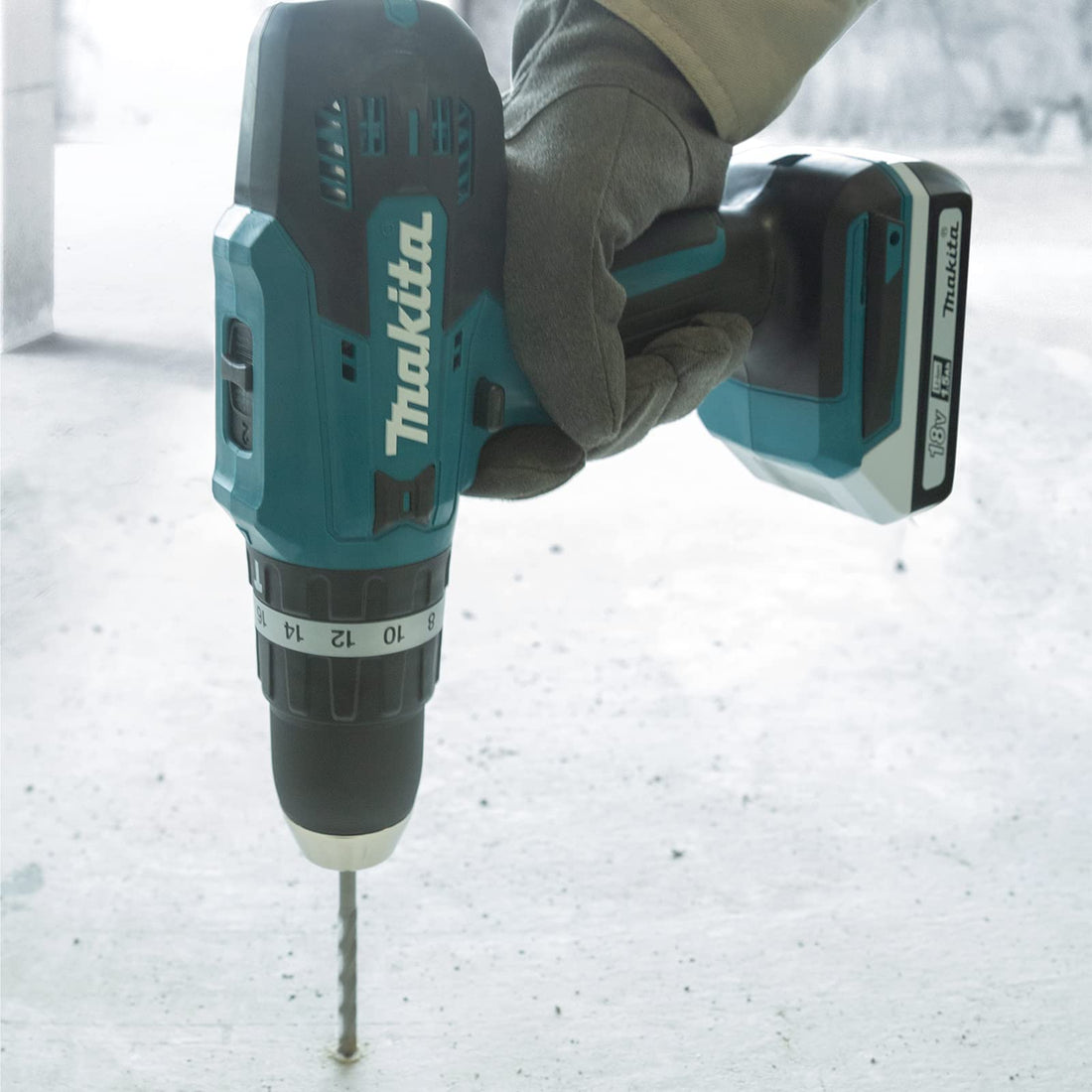 Makita HP488DAEX1 18V G-Series Combi Drill Complete with 2 x 2.0 Ah Batteries, Charger and 74 Piece Bit Set Supplied in a Carry Case, White, Grey