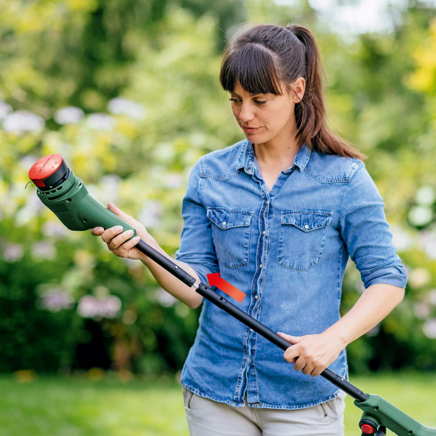 Bosch Electric Grass Trimmer EasyGrassCut 23 (280 Watt, Cutting Diameter 23 cm, in Carton Packaging)