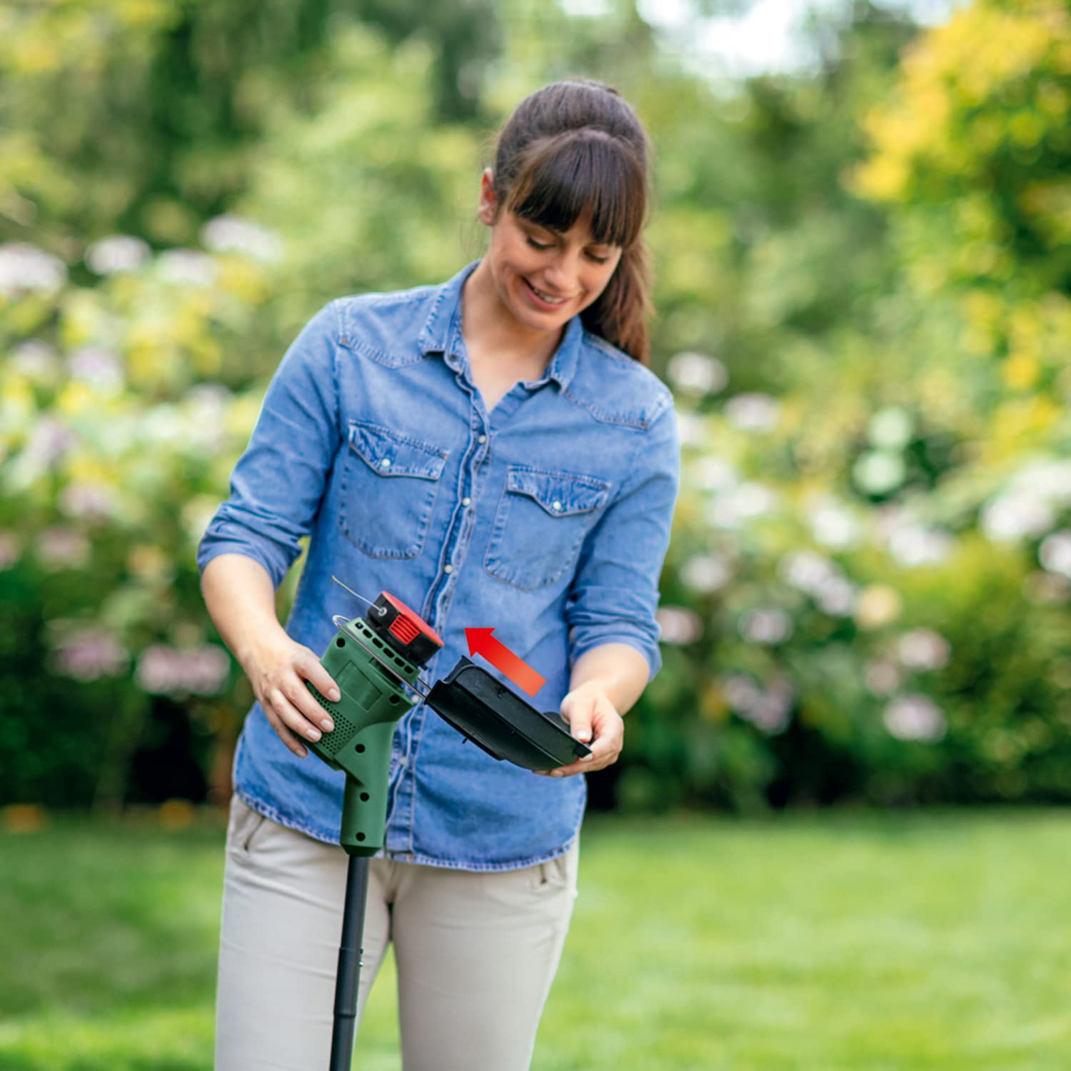 Bosch Electric Grass Trimmer EasyGrassCut 23 (280 Watt, Cutting Diameter 23 cm, in Carton Packaging)