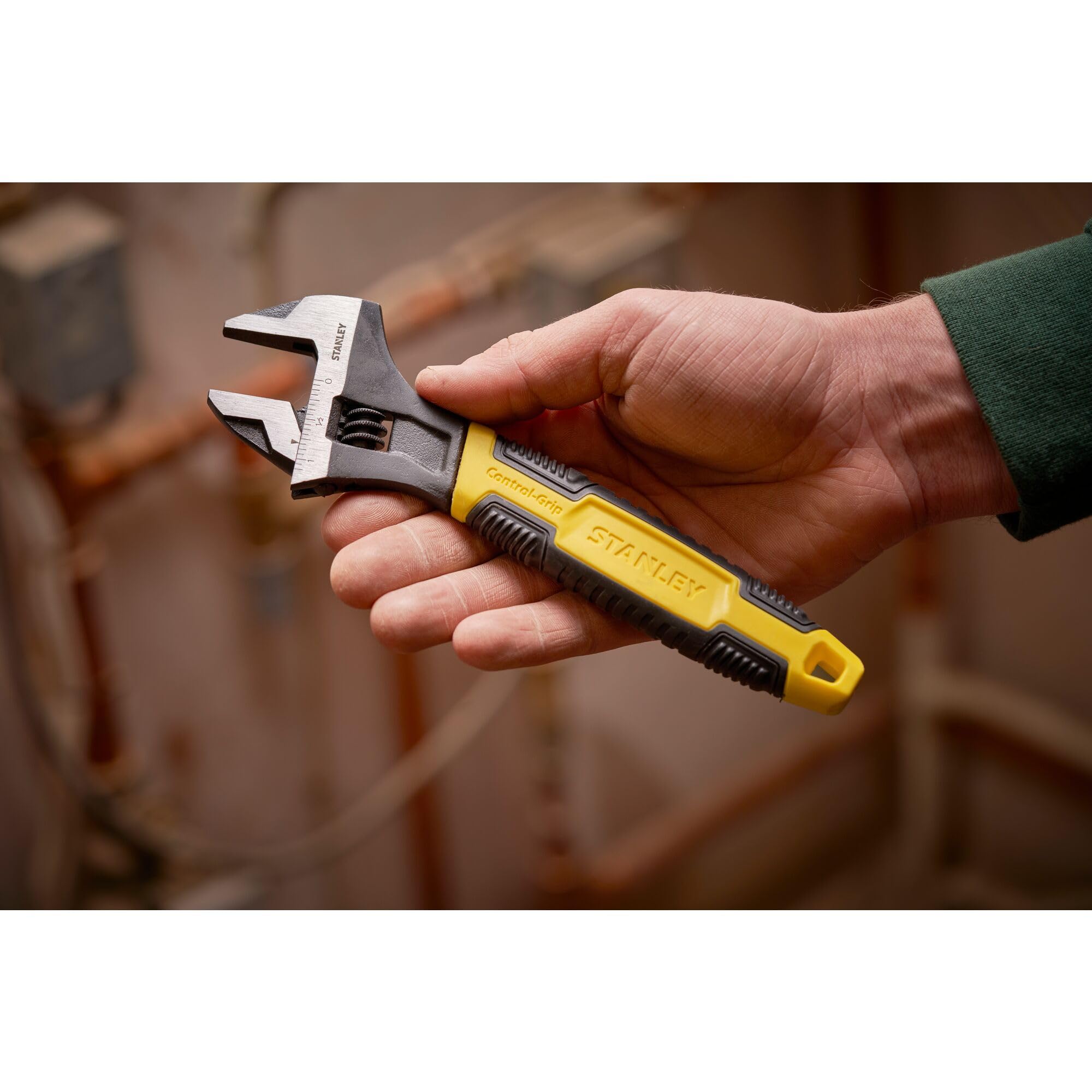 STANLEY Adjustable Wrench 30 x 200 mm Protective Phosphate Finish and Ergonomic Bi Material Handle 0-90-948, Black, Yellow