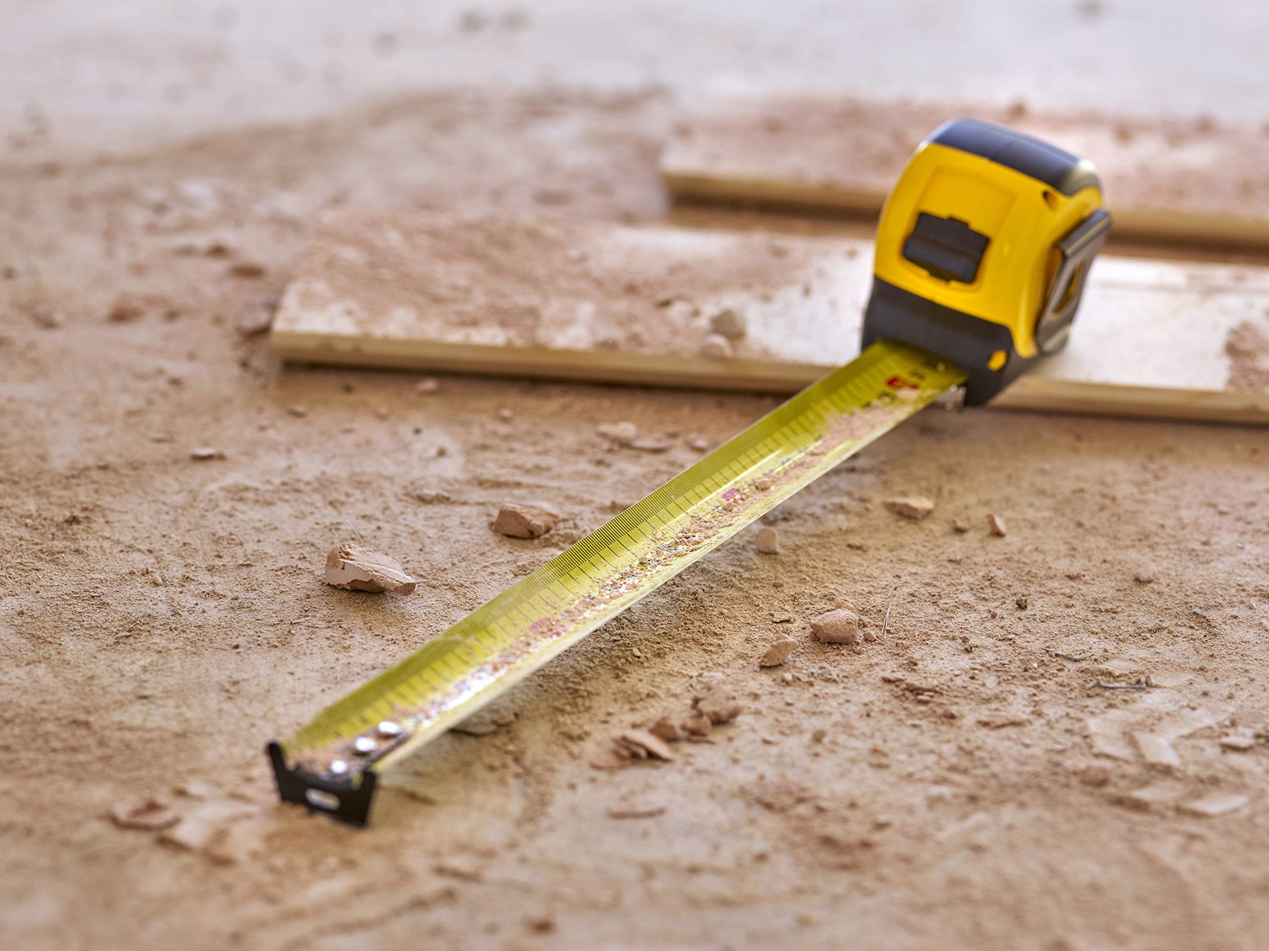 STANLEY FATMAX 8m/26' Tape Measure, Blade Armour Coating, 3.3m Standout, Magnetic Hook End, 0-33-726