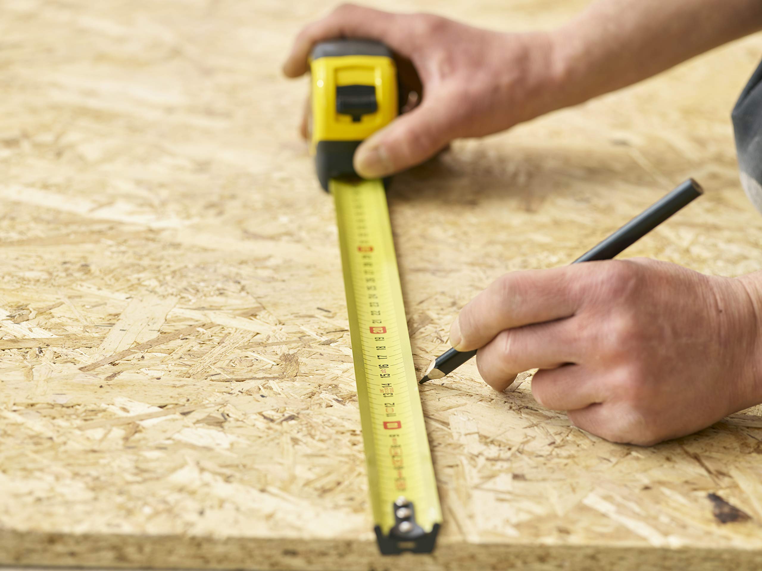 STANLEY FATMAX 8m/26' Tape Measure, Blade Armour Coating, 3.3m Standout, Magnetic Hook End, 0-33-726
